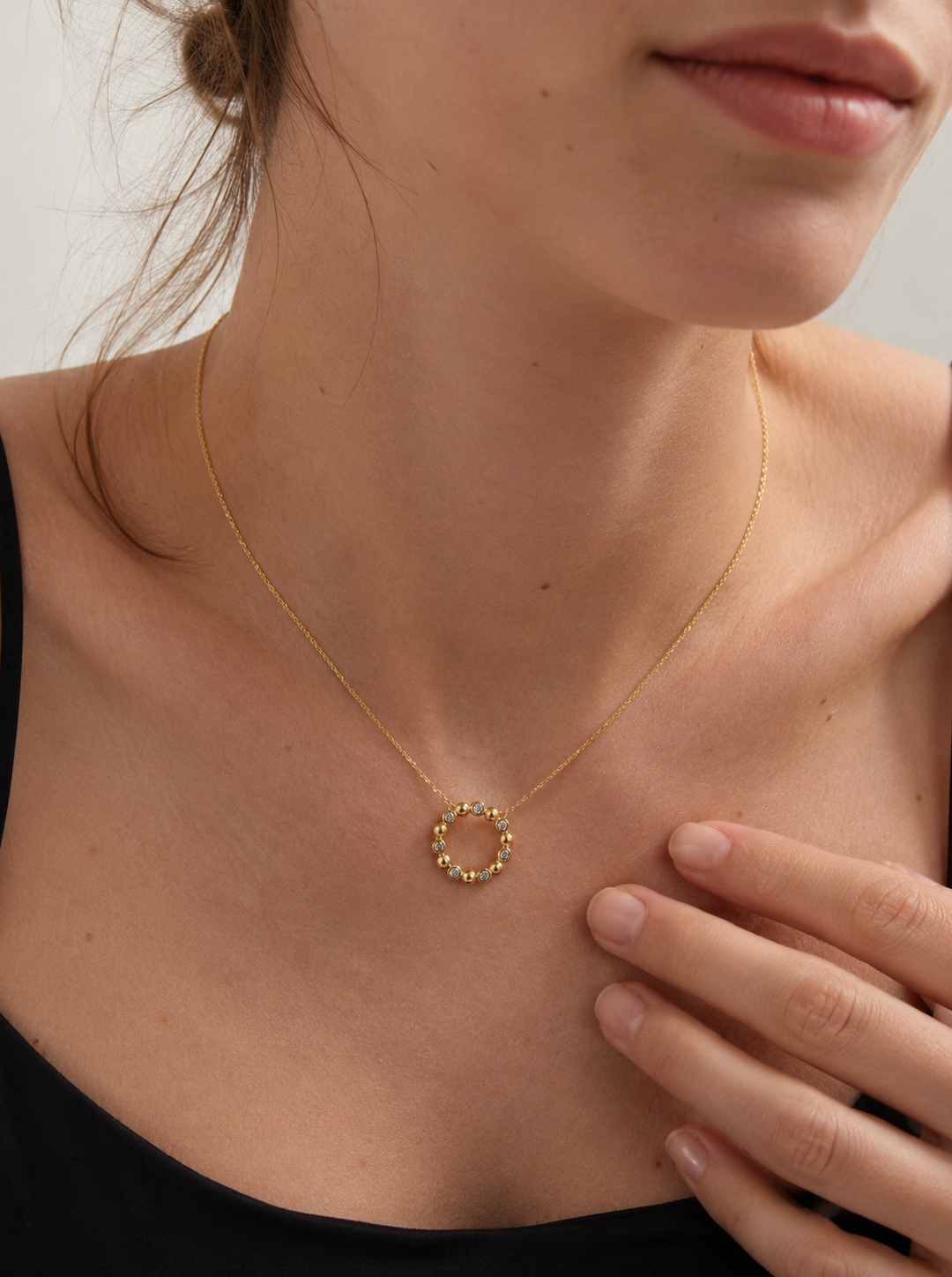 S&S HALO NECKLACE